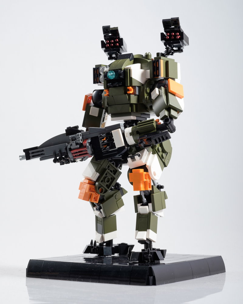 Illustration for article titled Custom Titanfall LEGO Is Great
